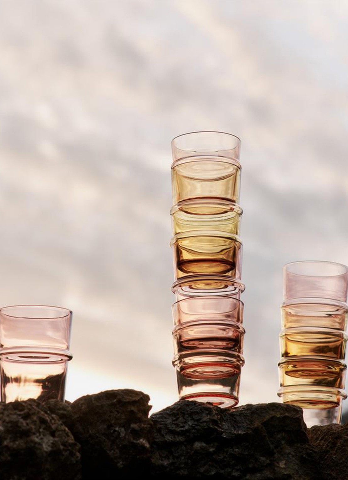 ferm LIVING Boya l drinkglas set van 2  - detail 3 zalmroze