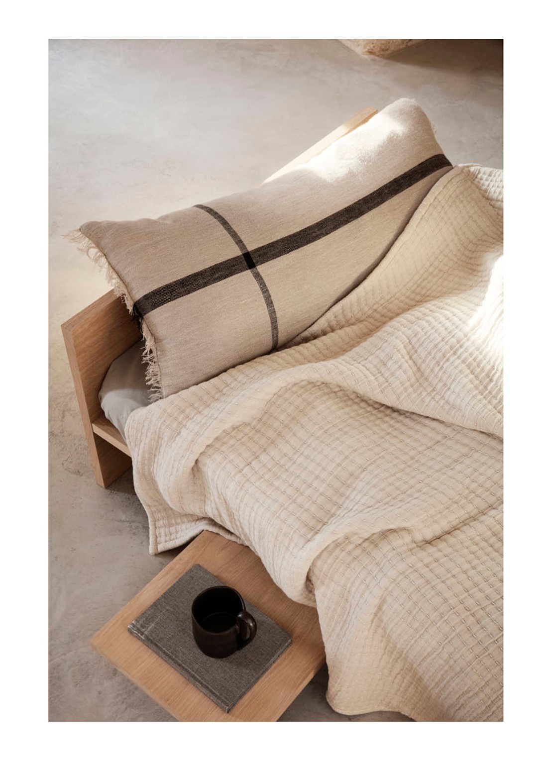 ferm LIVING Calm sierkussen 40 x 90 cm - voorkant 2 beige