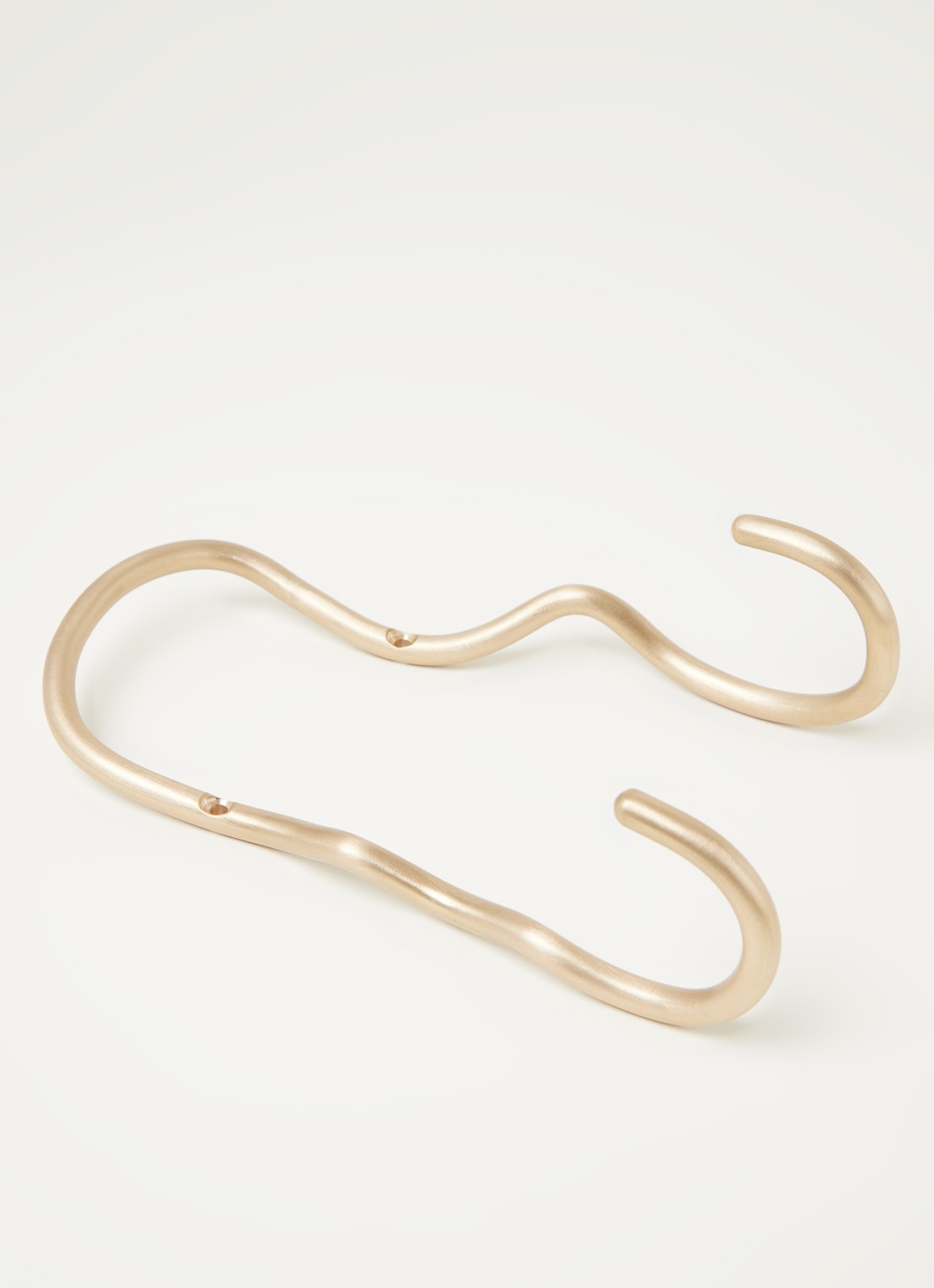 ferm LIVING Curvature Double haak - detail 3 goud