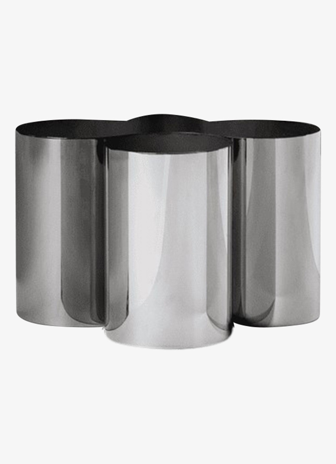ferm LIVING Eddy vaas 29 cm - voorkant zilver