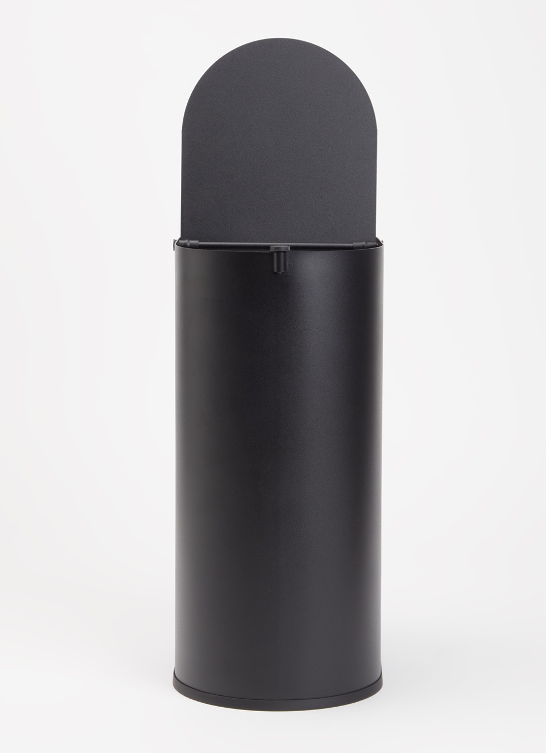ferm LIVING Enkel prullenbak met deksel 6,6 L - voorkant 2 zwart