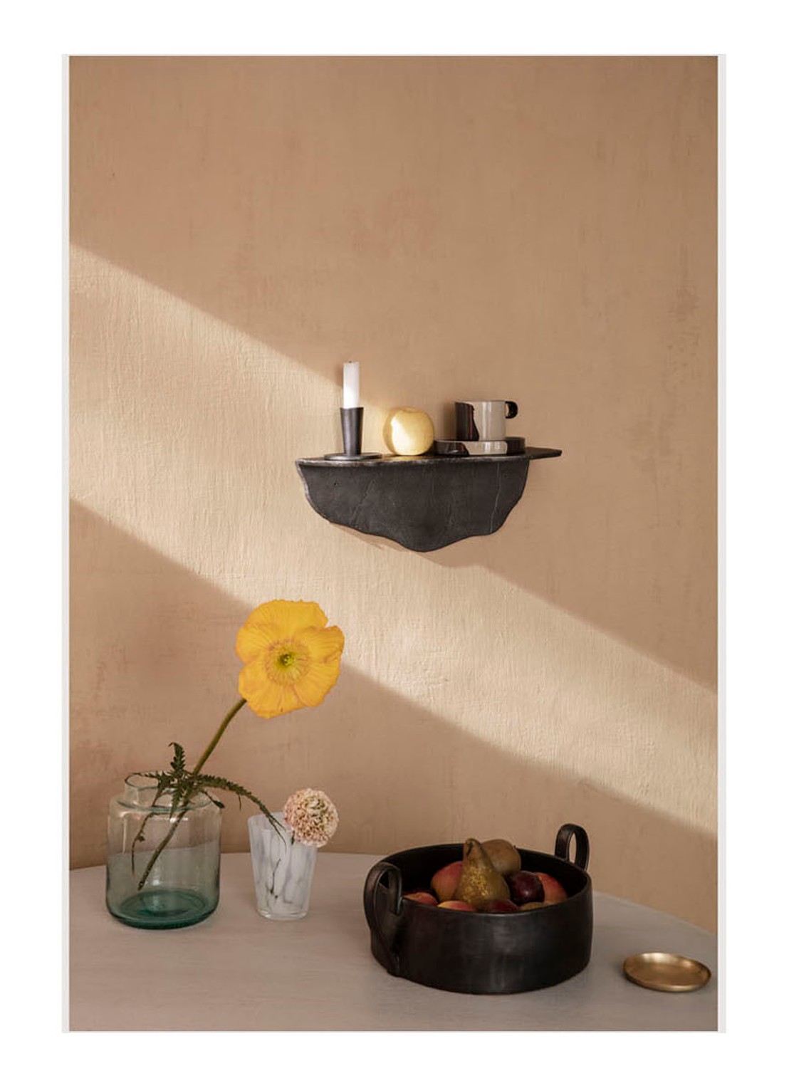 ferm LIVING Fracture wandplank 15 x 40,7 cm - detail 4 zwart