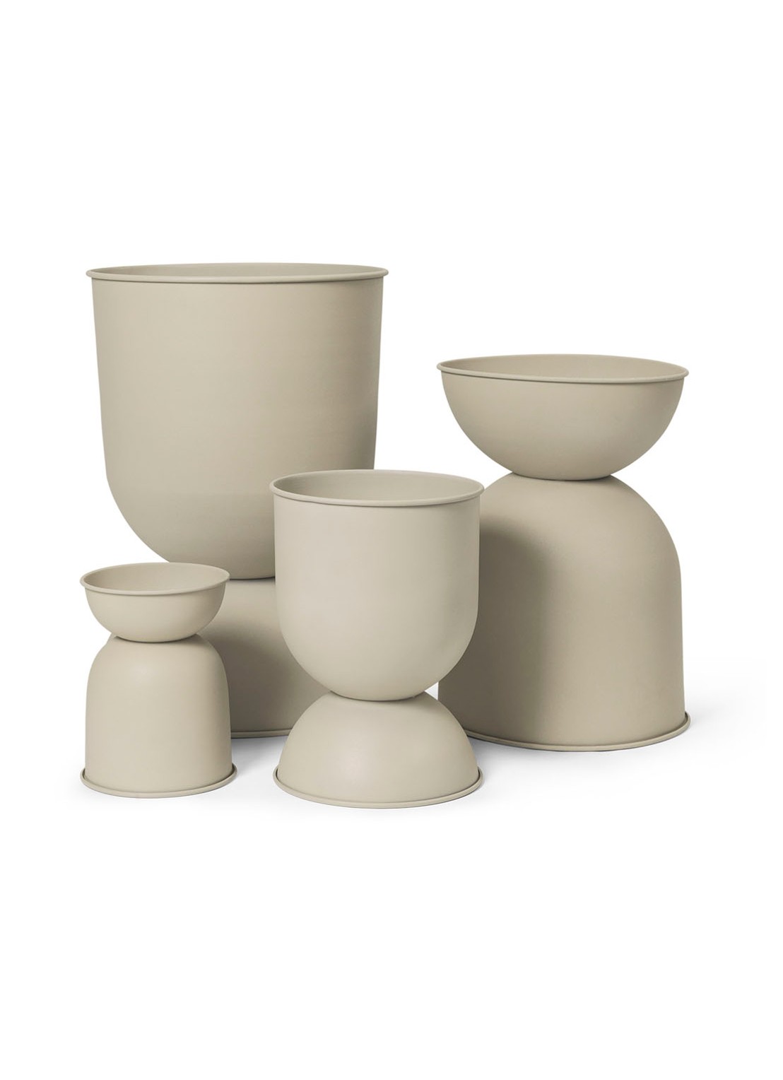 ferm LIVING Hourglass bloempot van gepoedercoat ijzer voor binnen Ø21 cm - detail donkerbeige