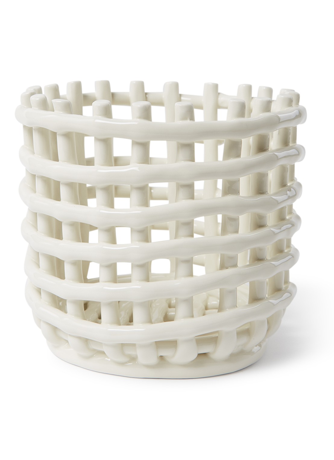 ferm LIVING Mand S van keramiek 15 cm - voorkant gebroken wit