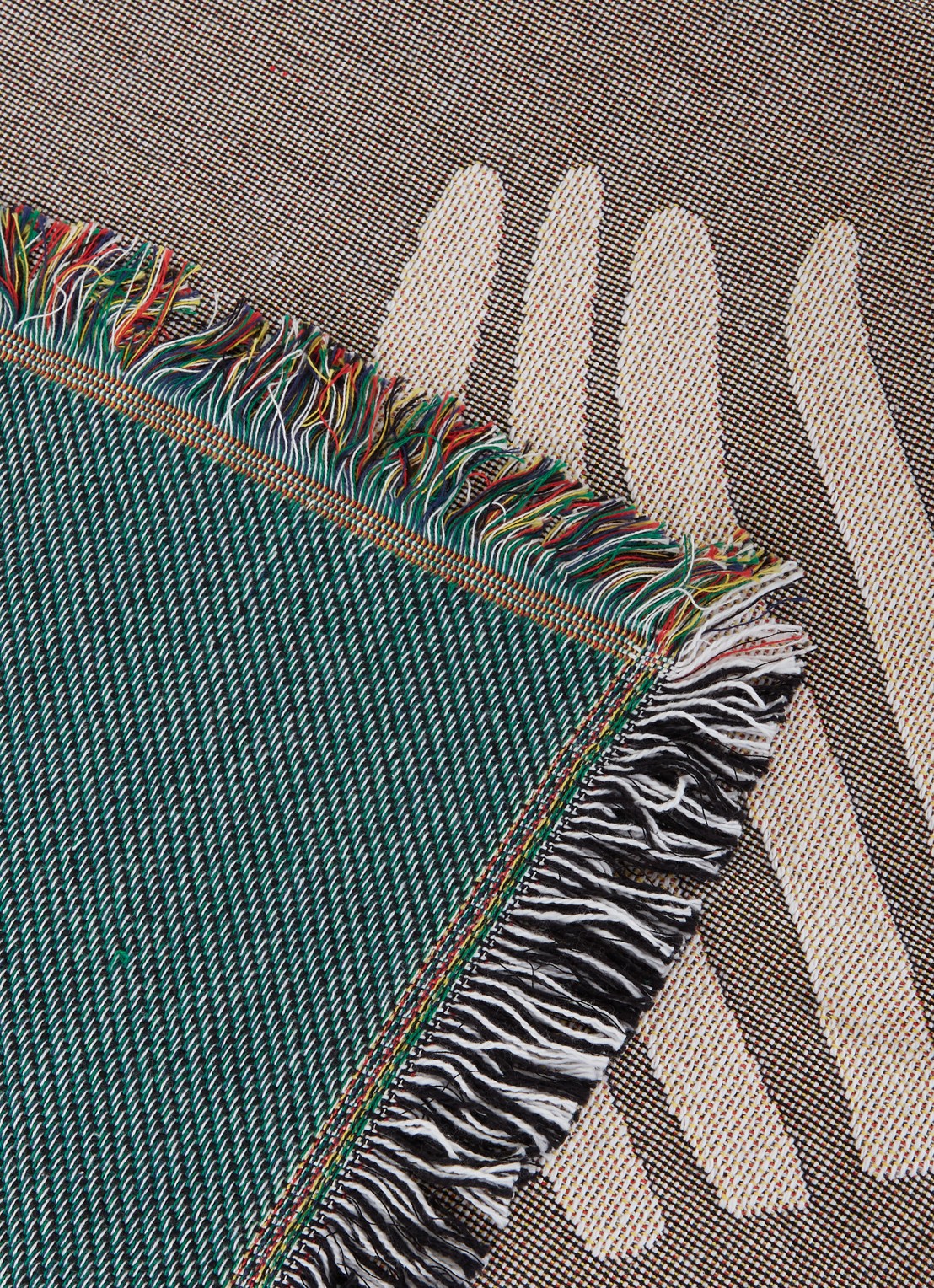 ferm LIVING Mirage plaid 170 x 120 cm - detail grijs