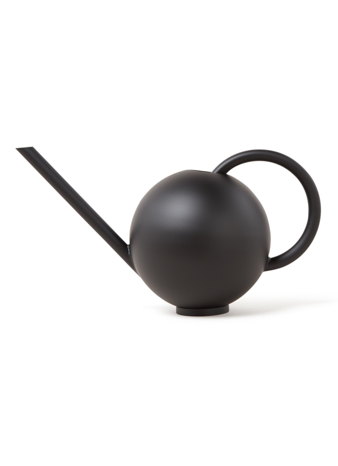 ferm LIVING Orb gieter 2 liter  - voorkant 2 zwart