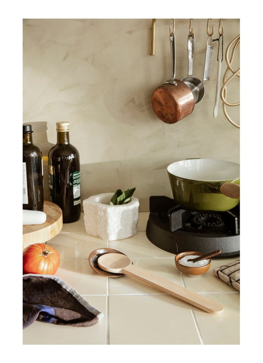 ferm LIVING Petra Mortar vijzel 14 x 12 cm - detail 3 wit