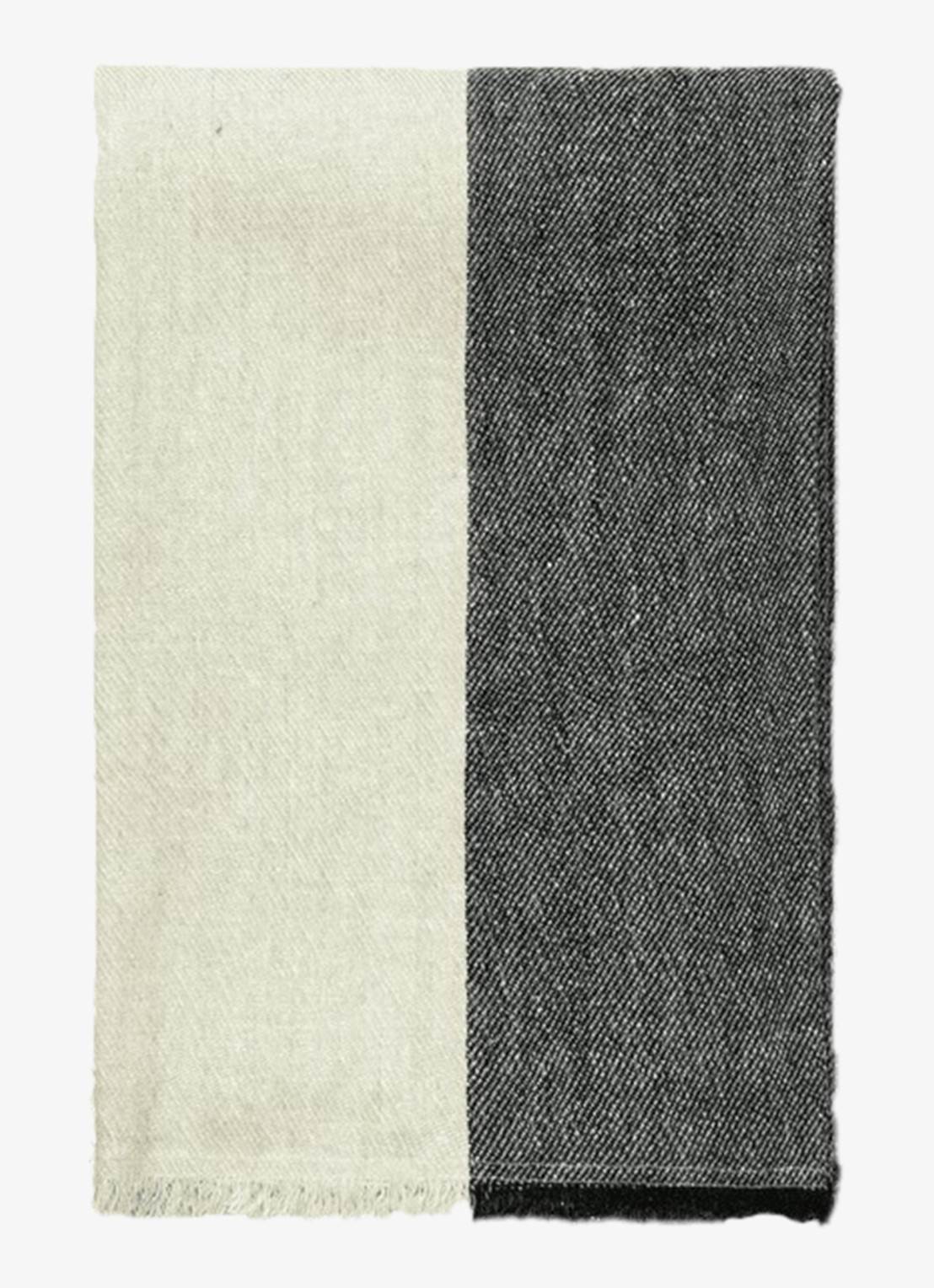 ferm LIVING Pila plaid van linnen 120 x 170 cm - voorkant zwart