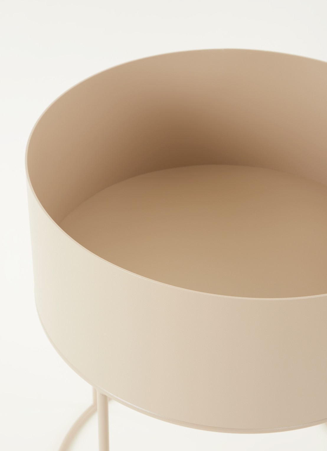 ferm LIVING Plant Box Round plantenbak voor binnen Ø40 cm - detail 3 beige