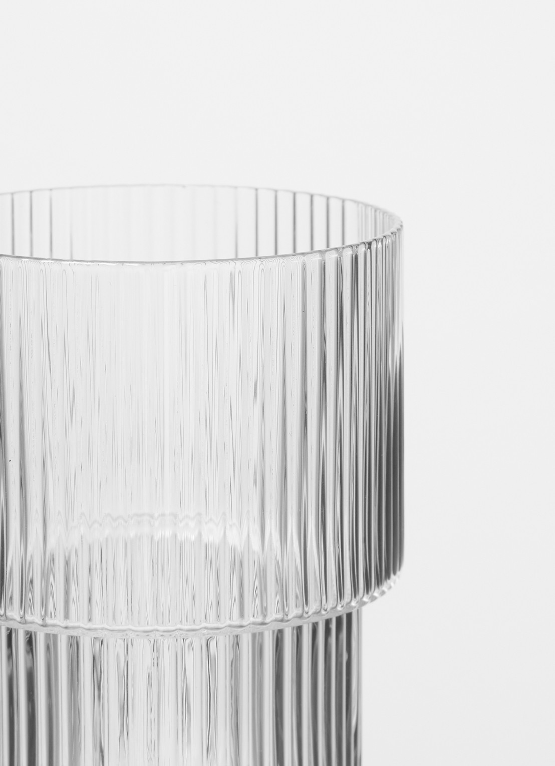 ferm LIVING Ripple waterglas set van 4 - detail 2 transparant