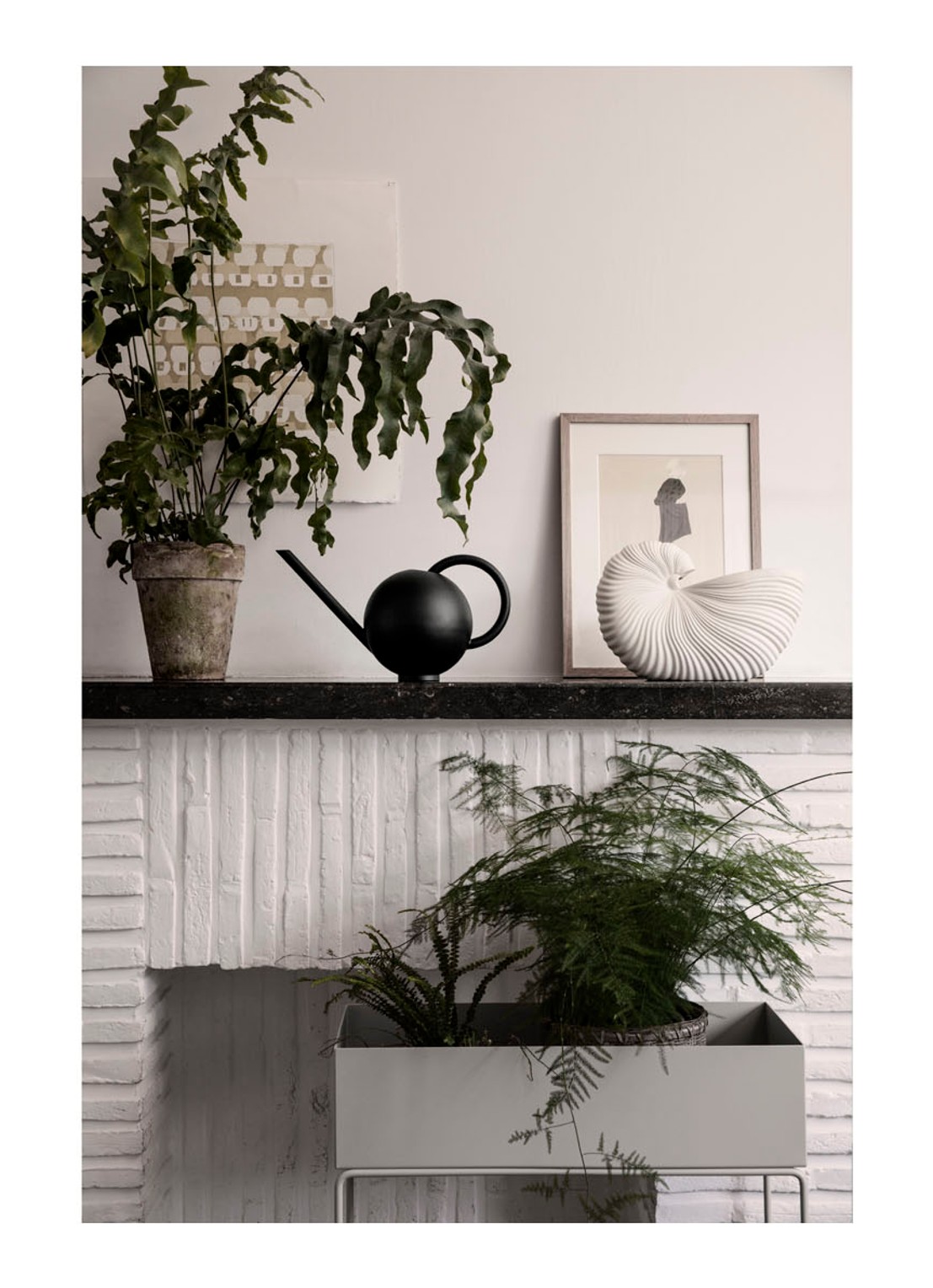 ferm LIVING Shell bloempot van aardewerk voor binnen 31 x 20 cm - detail 2 gebroken wit