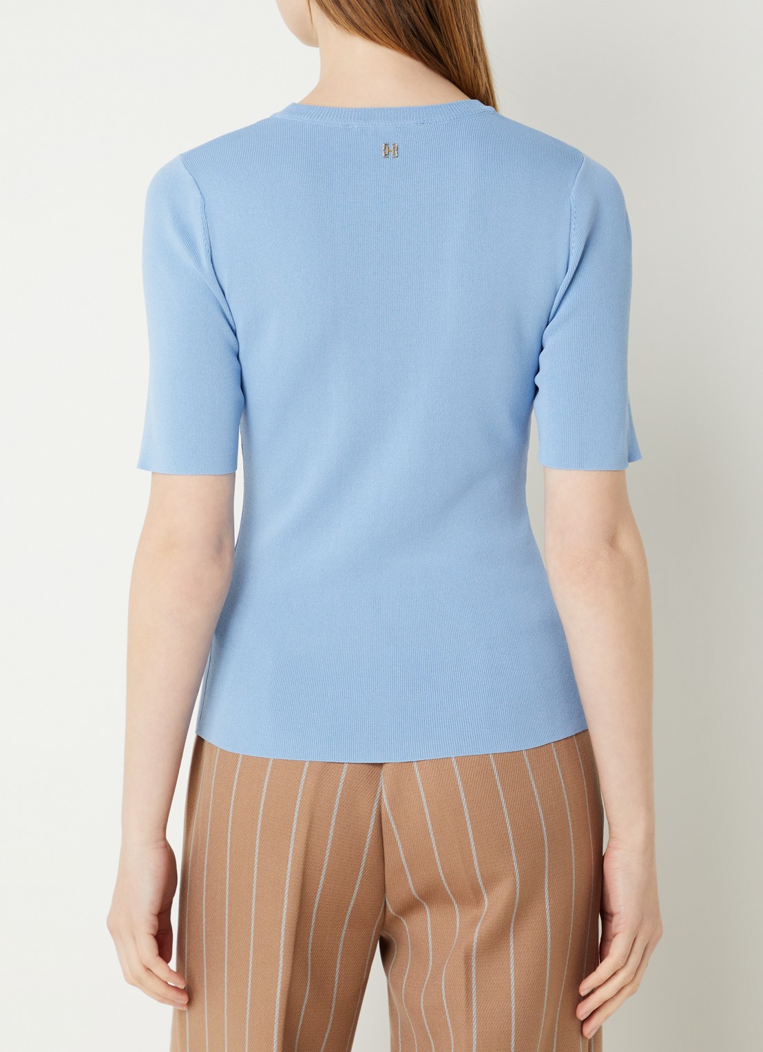 Fifth House Alya fijngebreide top - achterkant blauw