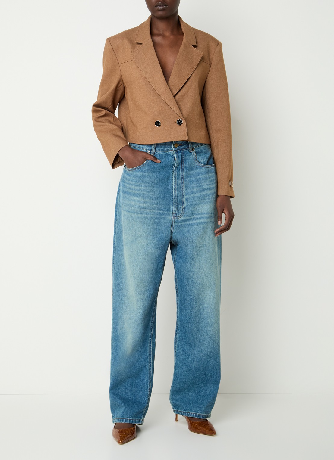 Fifth House Ladaa cropped blazer  - voorkant 2 camel