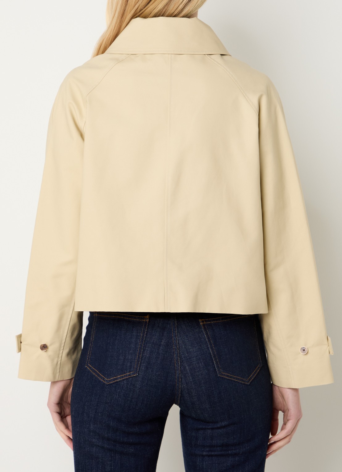 Fifth House Leala trenchcoat met steekzakken en asymmetrische hals - achterkant 2 beige