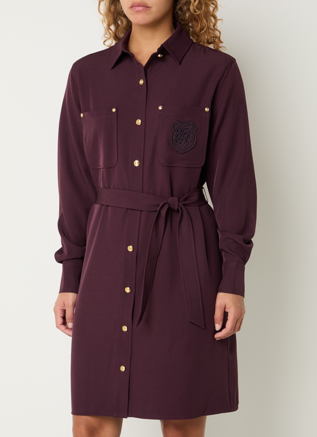 Fifth House Lonni mini blousejurk met strikceintuur en borstzakken - detail 3 aubergine