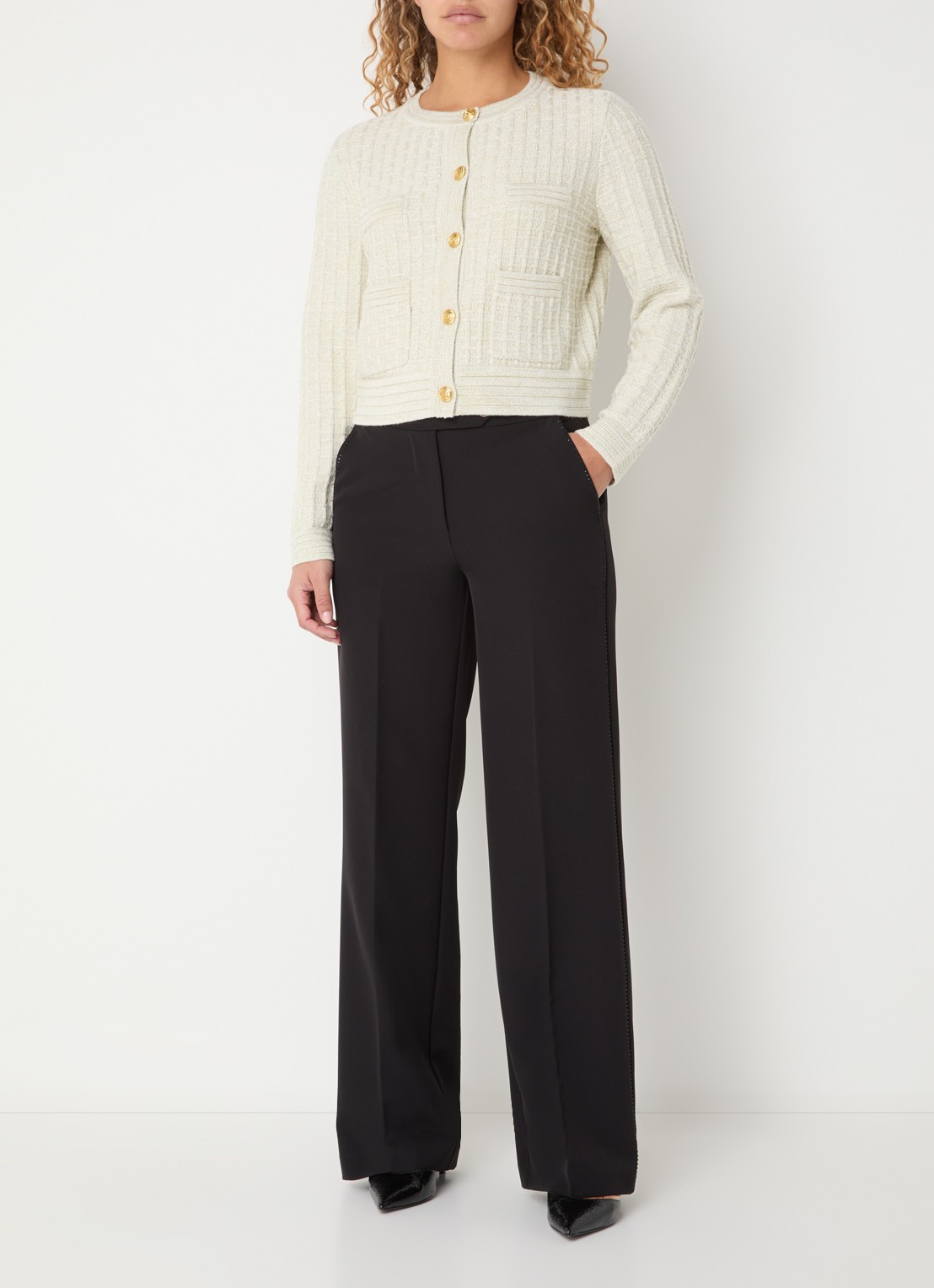 Fifth House Loreline cropped grofgebreid vest met lurex - voorkant 2 gebroken wit