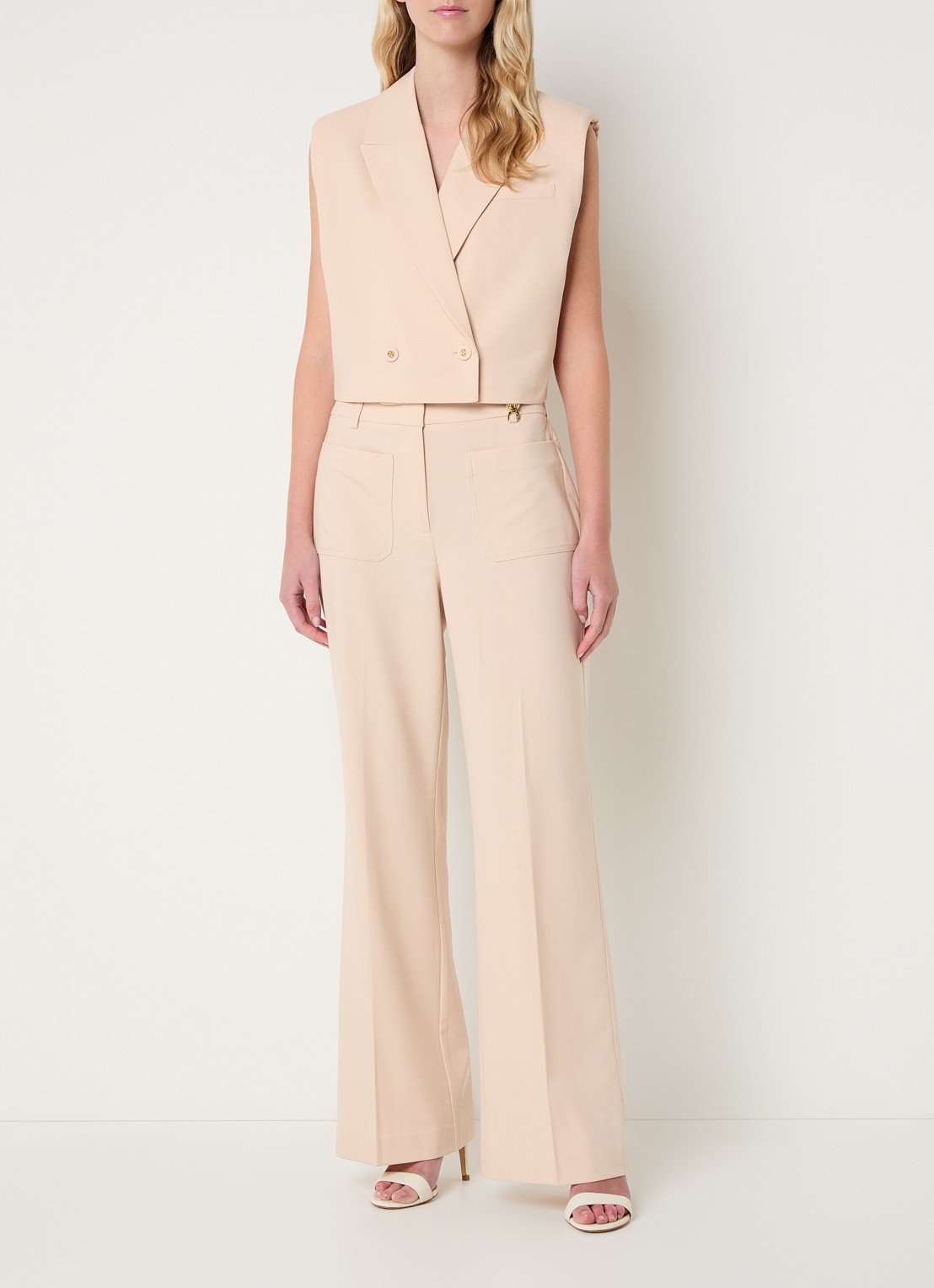 Fifth House Manon high waist wide fit pantalon met opgestikte zakken - voorkant 2 perzikroze