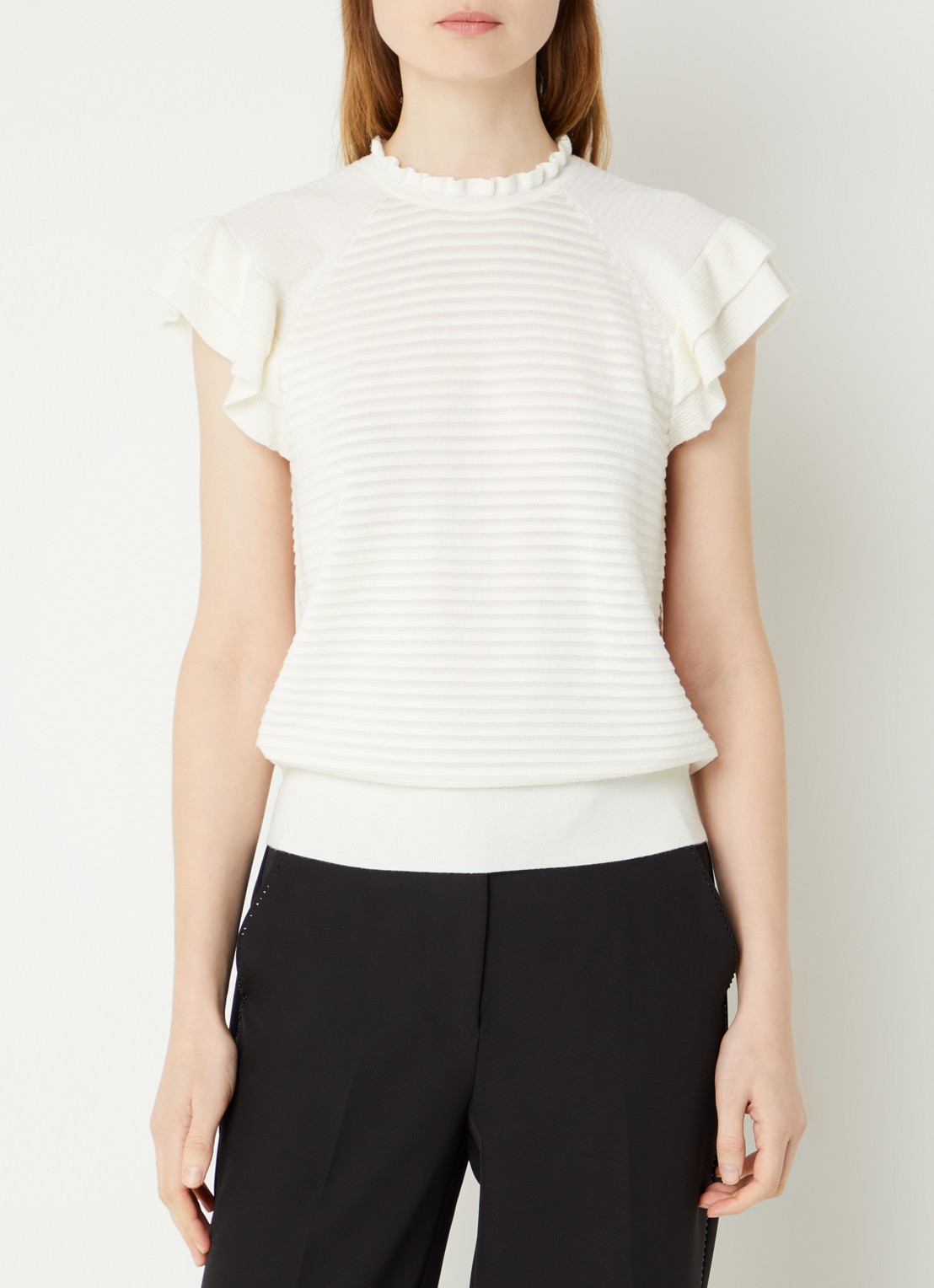 Fifth House Merlou fijngebreide top met volant - detail 2 beige