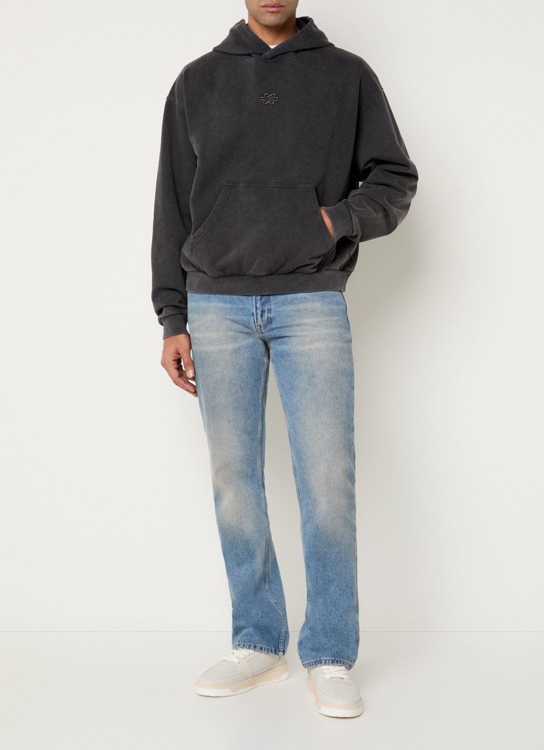 Filling Pieces Hoodie met logoborduring - voorkant 3 antraciet