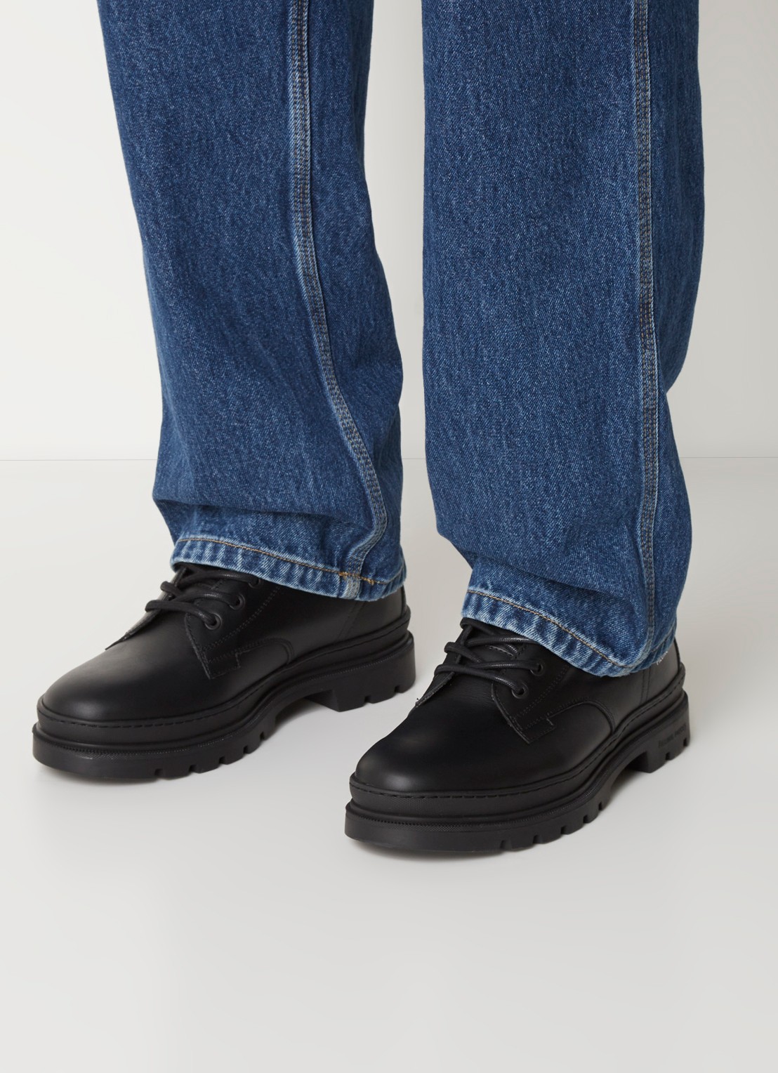 Filling Pieces Josh veterboot van leer - voorkant 6 zwart