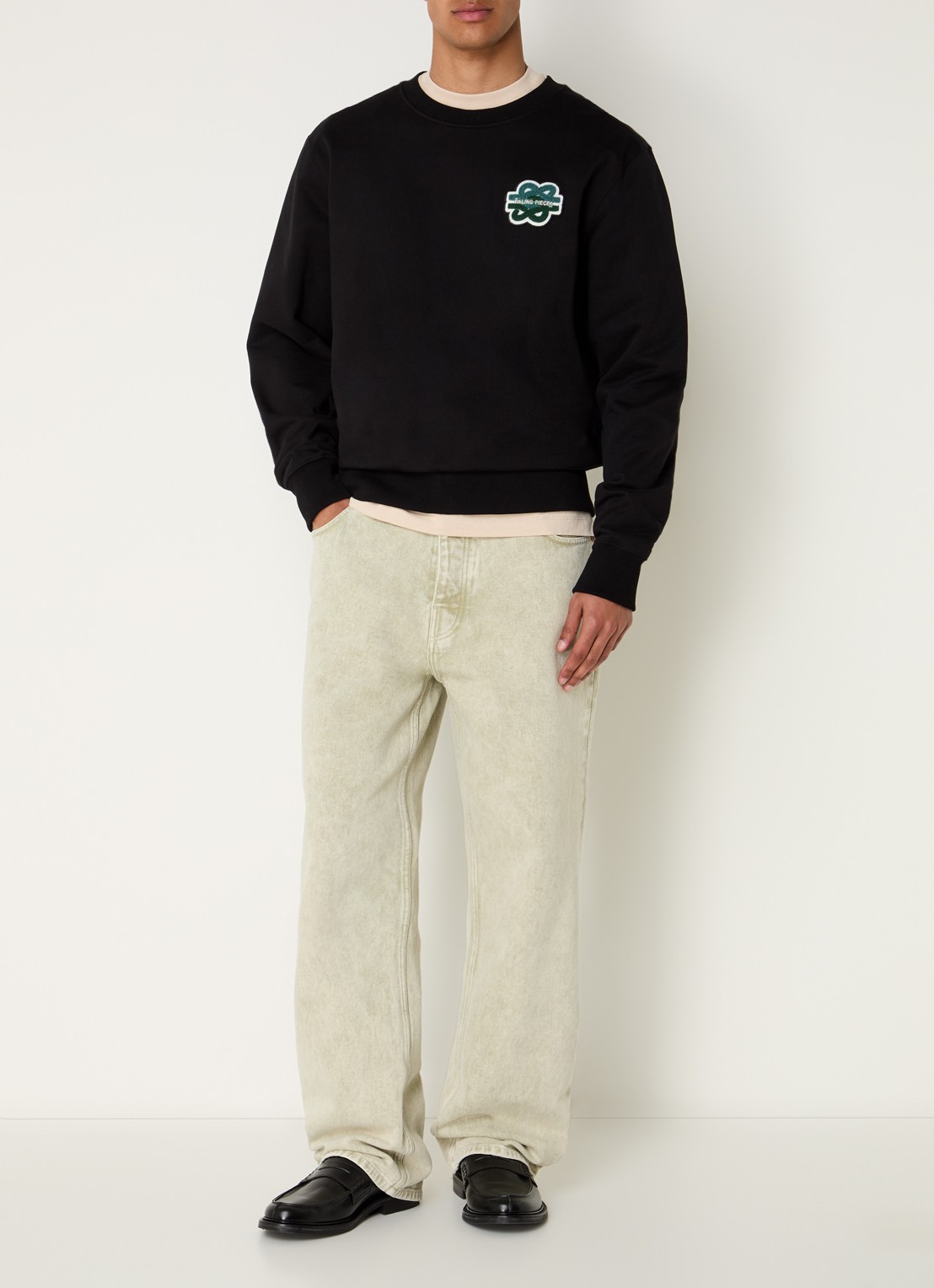 Filling Pieces Loose fit jeans met gekleurde wassing en steekzakken - voorkant 3 lindegroen