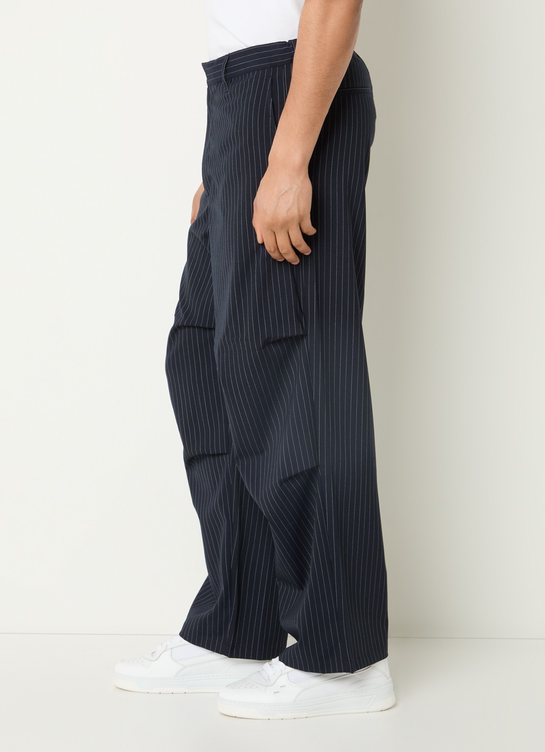 Filling Pieces Loose fit pantalon in wolblend met krijtstreep - detail 5 donkerblauw