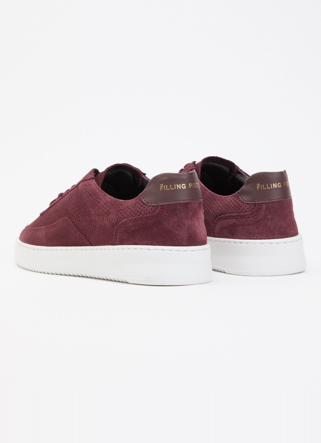 Filling Pieces Mondo Perforated sneaker van suède - achterkant bordeauxrood