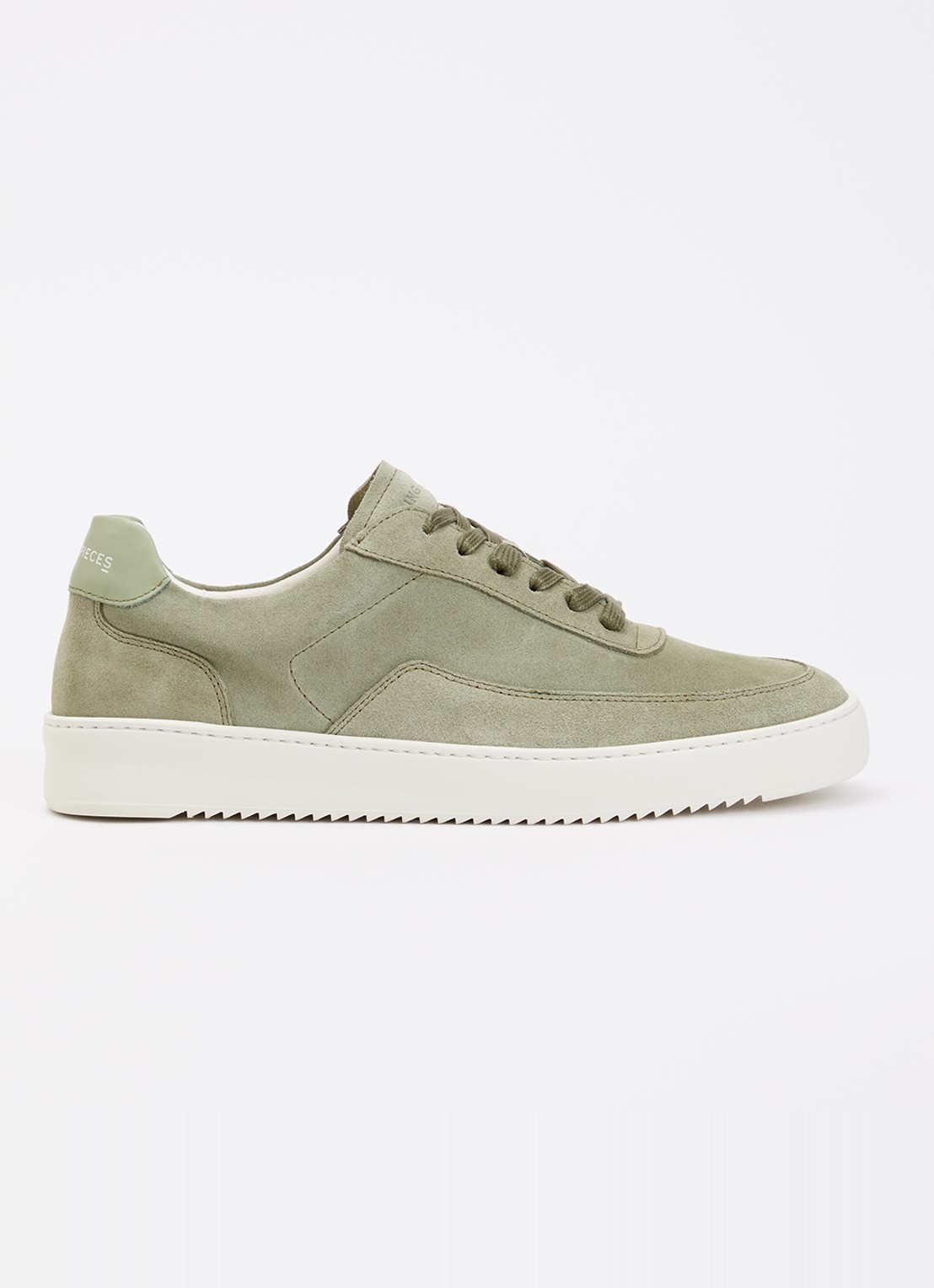 Filling Pieces Mondo sneaker van suède - voorkant 5 lichtgroen