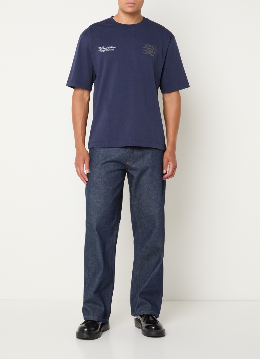 Filling Pieces T-shirt met logo- en backprint - voorkant 4 donkerblauw