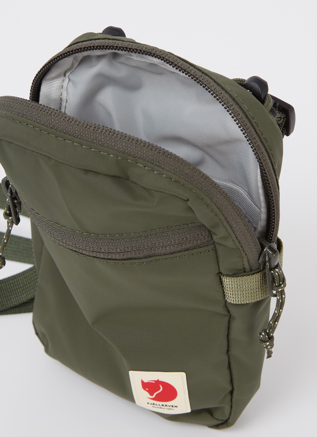 Fjällräven High Coast Pocket crossbodytas met logo - detail 3 legergroen