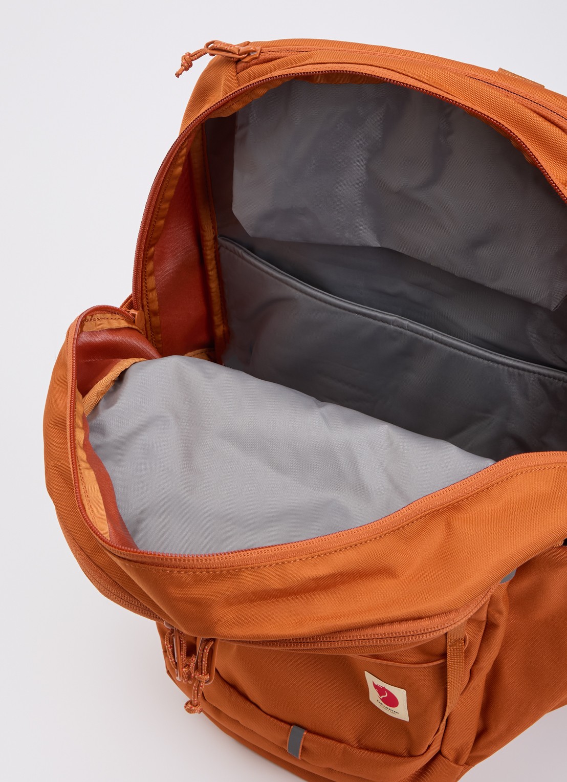 Fjällräven Skule 28 rugzak met 15 inch laptopvak - detail 2 bruin