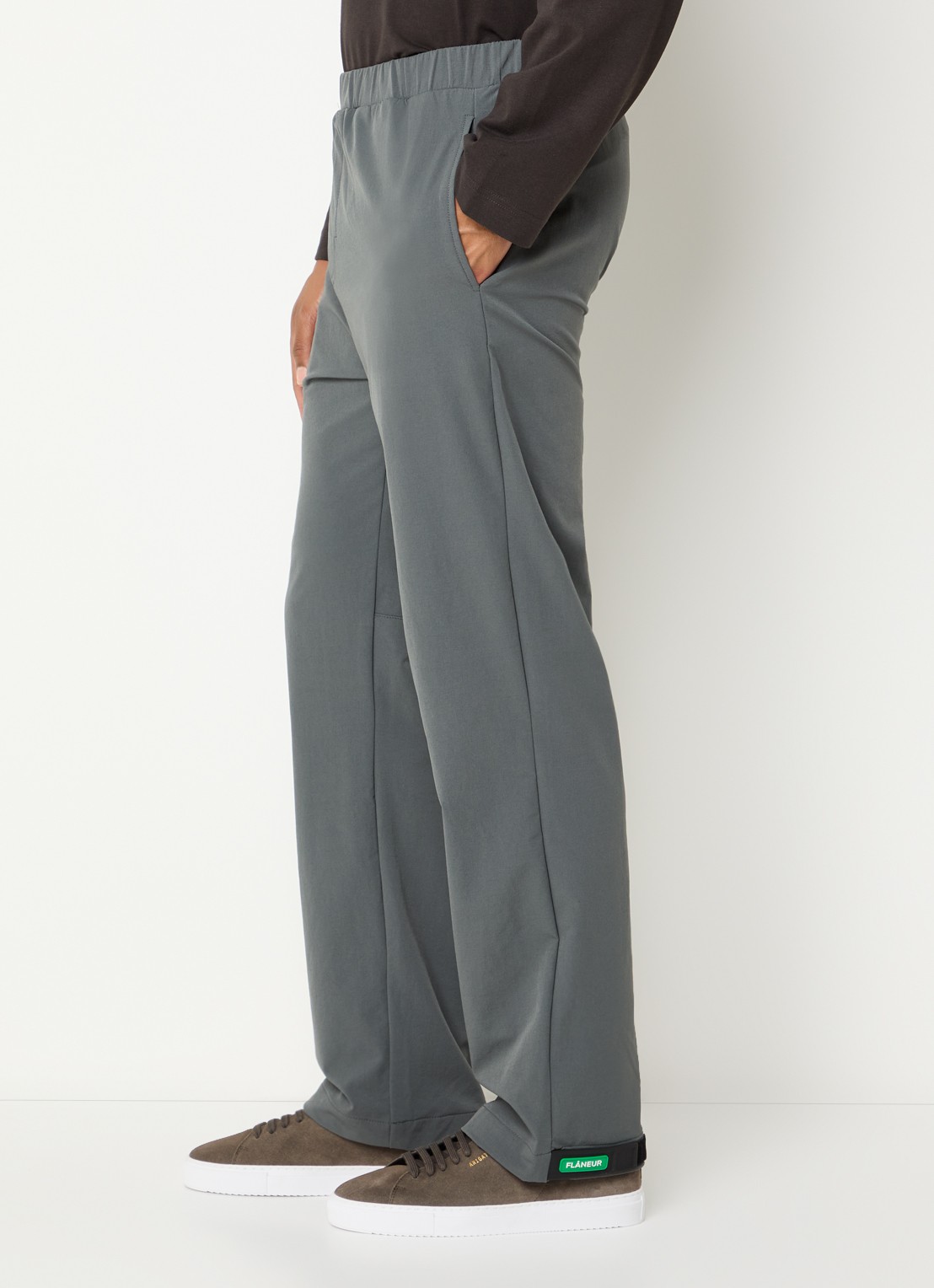 FLÂNEUR Badge straight fit broek met steekzakken - detail 3 grijs