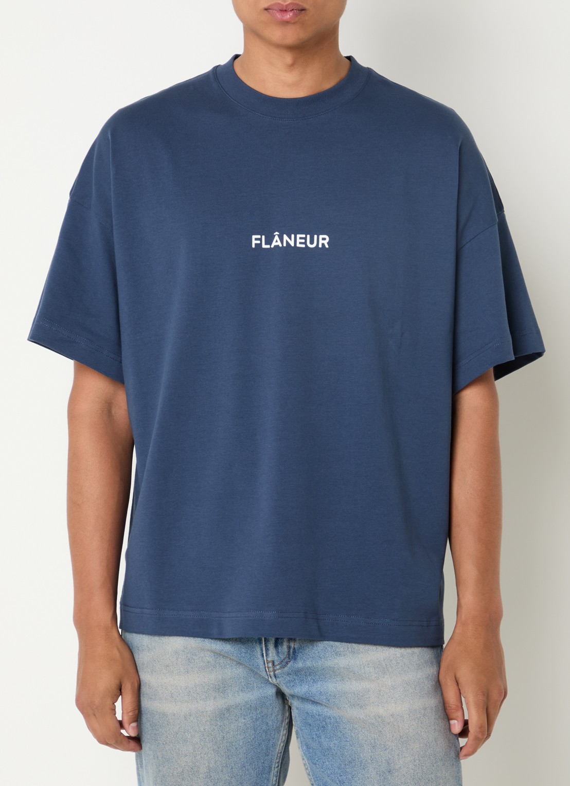 FLÂNEUR Box T-shirt met logoprint - detail 4 blauw