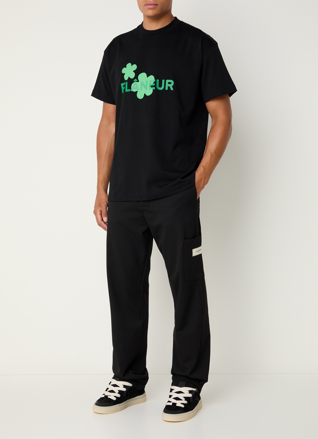 FLÂNEUR T-shirt met logoprint - voorkant 3 zwart