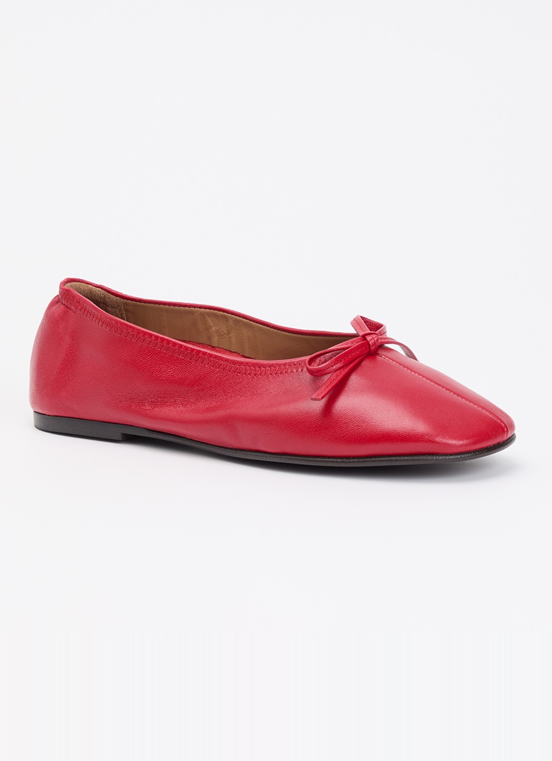 Flattered Blaise ballerina van geitenleer - voorkant 2 rood