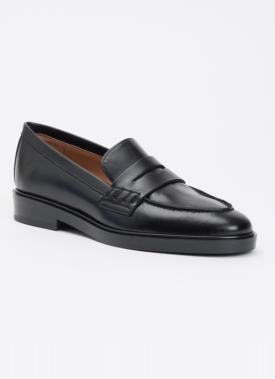 Flattered Sara loafer van leer - voorkant 2 zwart
