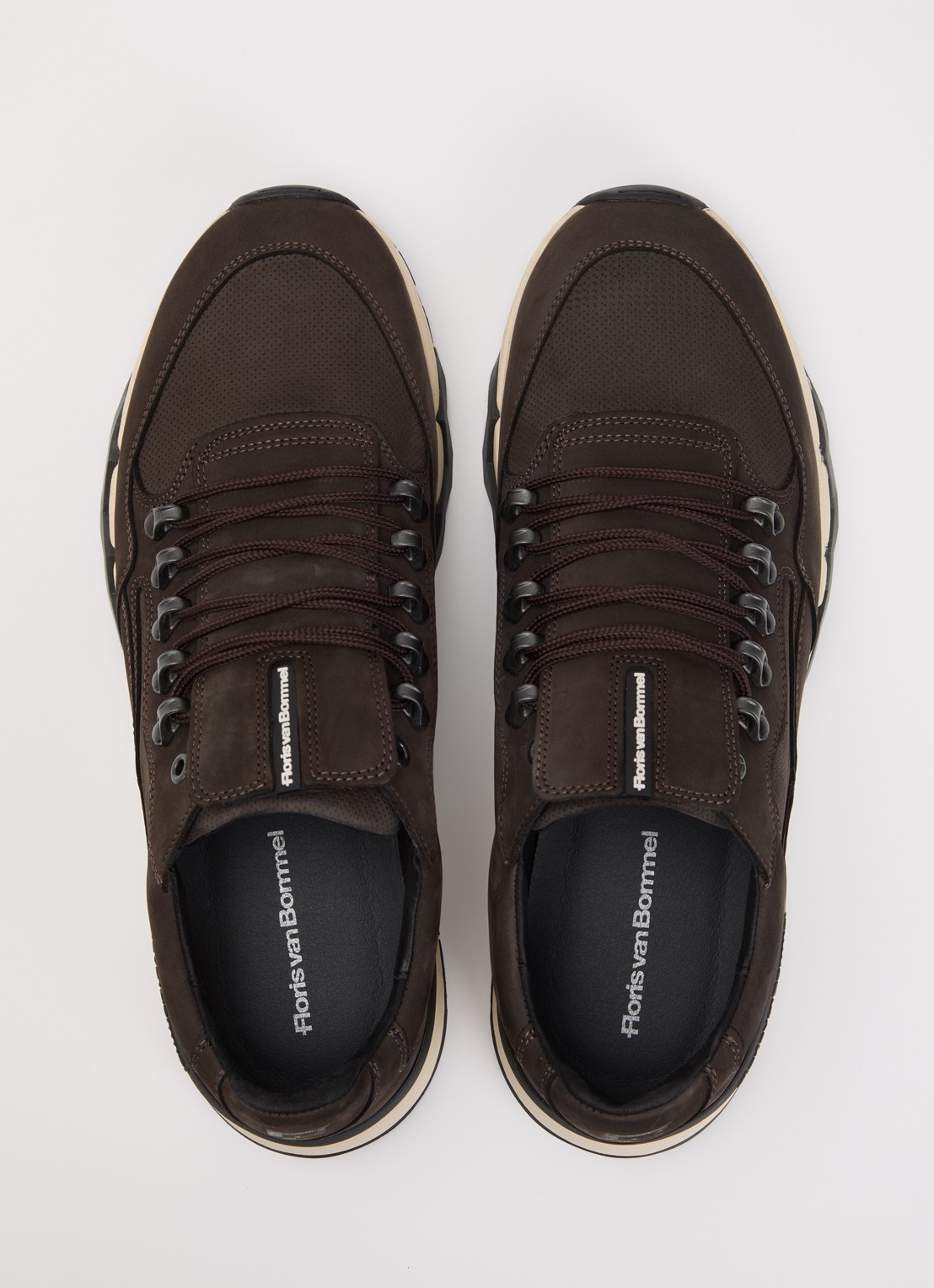 Floris van Bommel De Zager 01.29 sneaker van nubuck - detail 2 donkerbruin