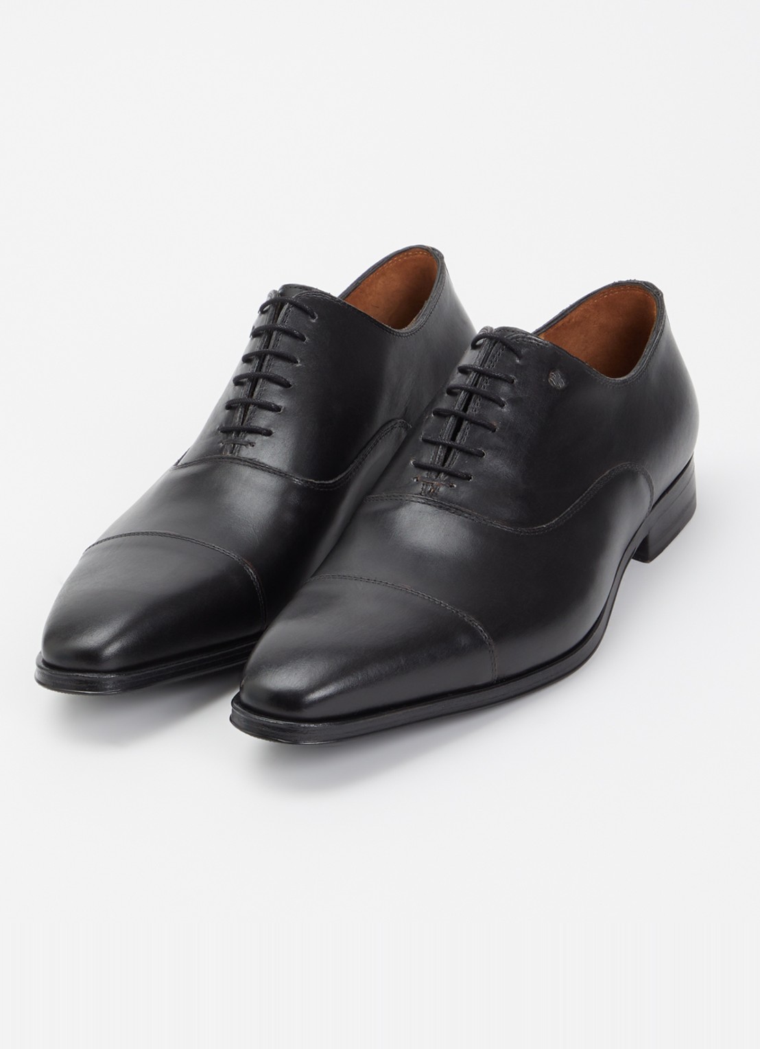 Floris van Bommel Raffa 02.02 veterschoen van kalfsleer  - detail zwart