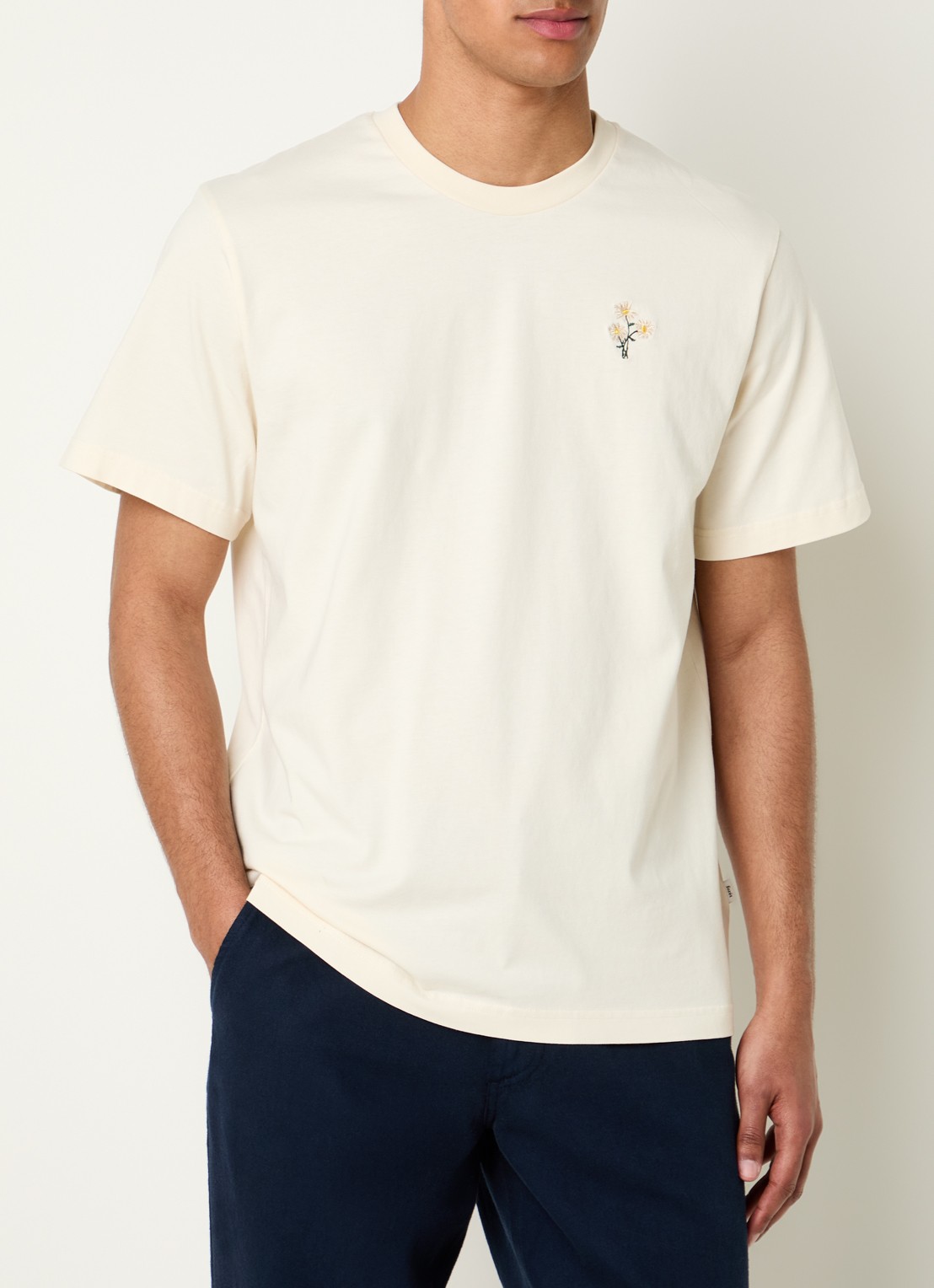 forét Bellis T-shirt met logoborduring - detail 2 beige