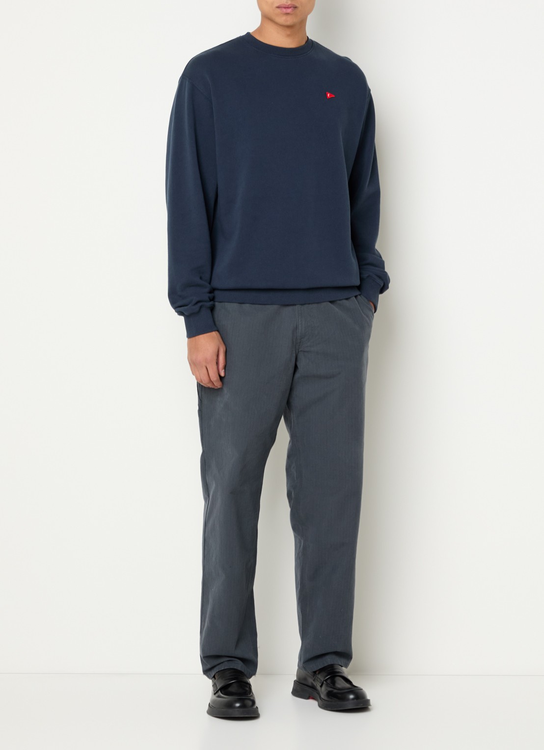 forét Clay straight fit chino met steekzakken - voorkant 5 donkergrijs