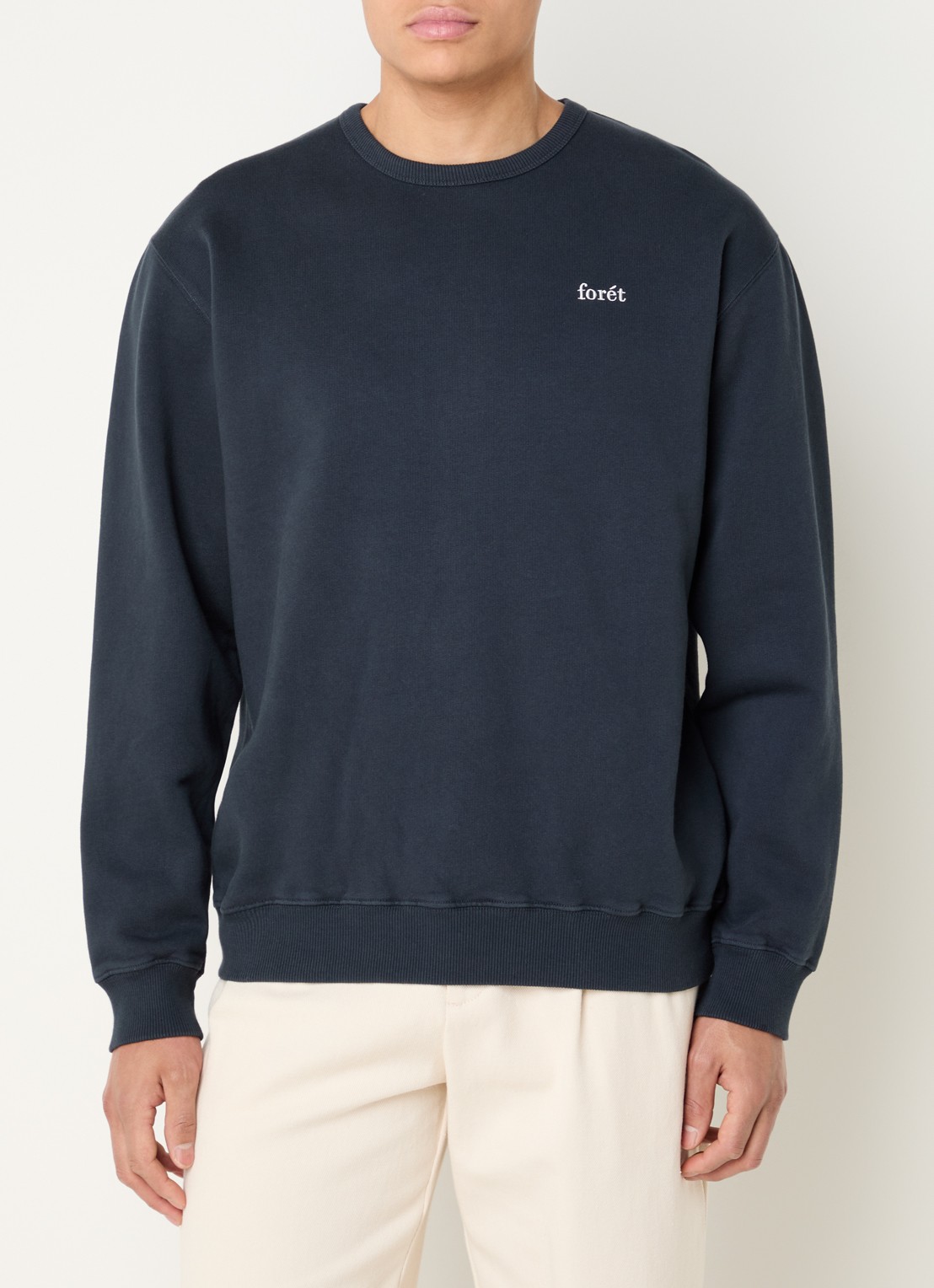 forét Noon sweater met logoborduring - detail 3 donkerblauw