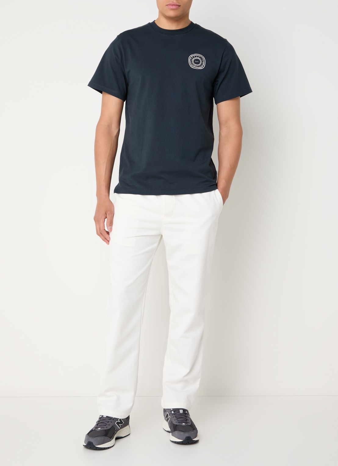 forét Nova T-shirt van  katoen met logo- en backprint - voorkant 3 indigo