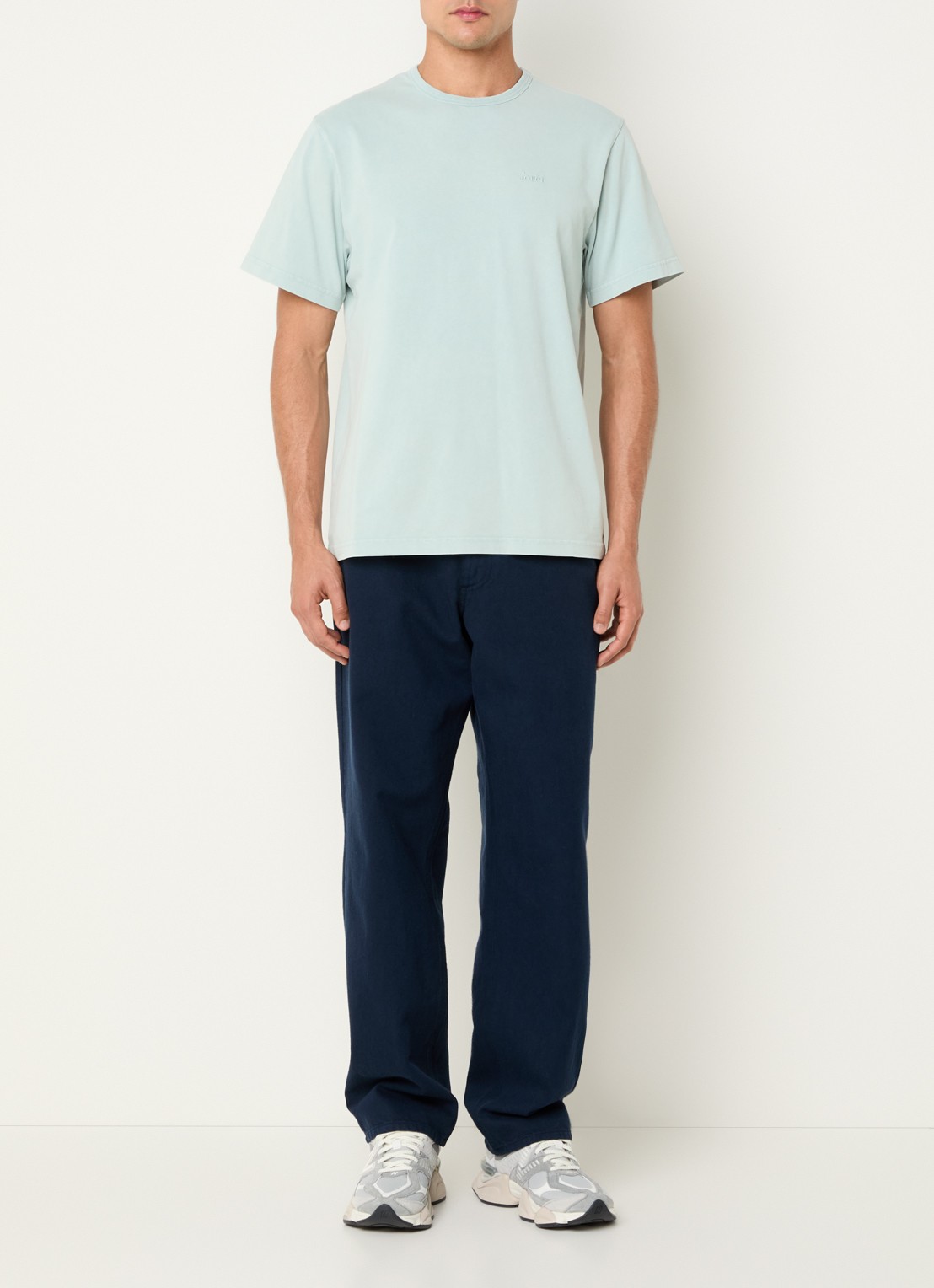 forét Oak T-shirt met logoborduring - voorkant 2 lichtblauw