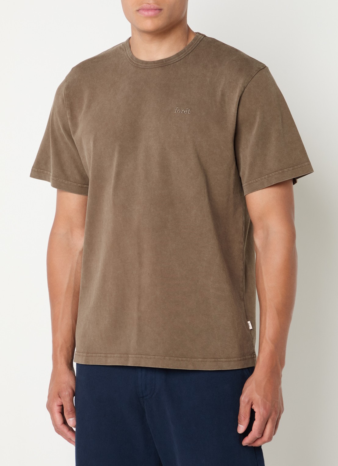 forét Oak T-shirt met logoborduring - detail khaki