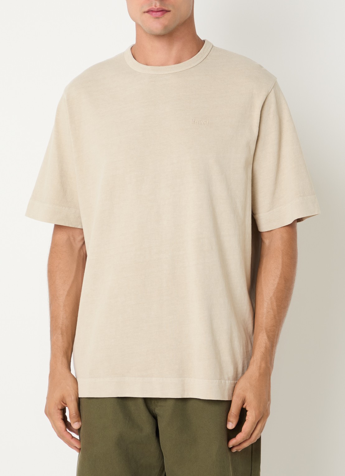 forét Park T-shirt met logoborduring - detail khaki