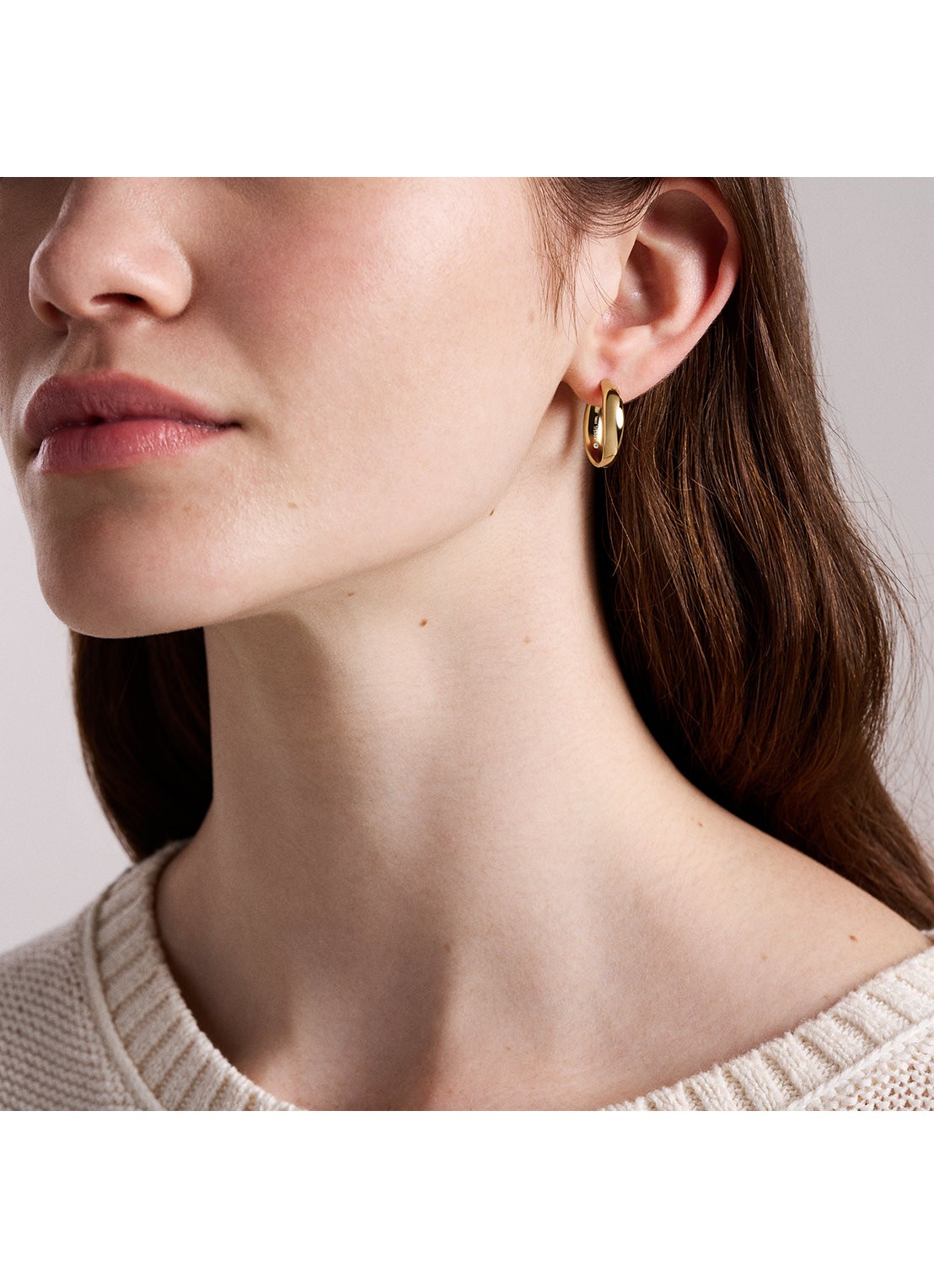 Fossil Ellis oorringen JF05002710 - detail 5 goud