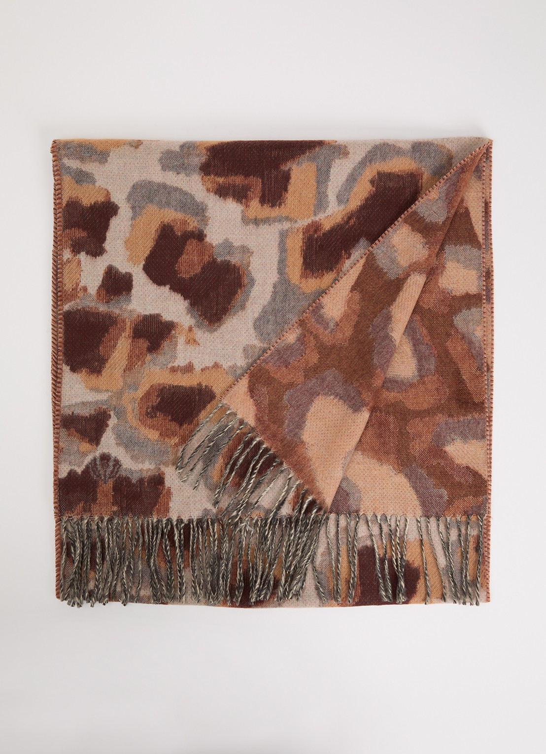 Fraas Sjaal met print en franjes 35 x 195 cm  - voorkant roodbruin