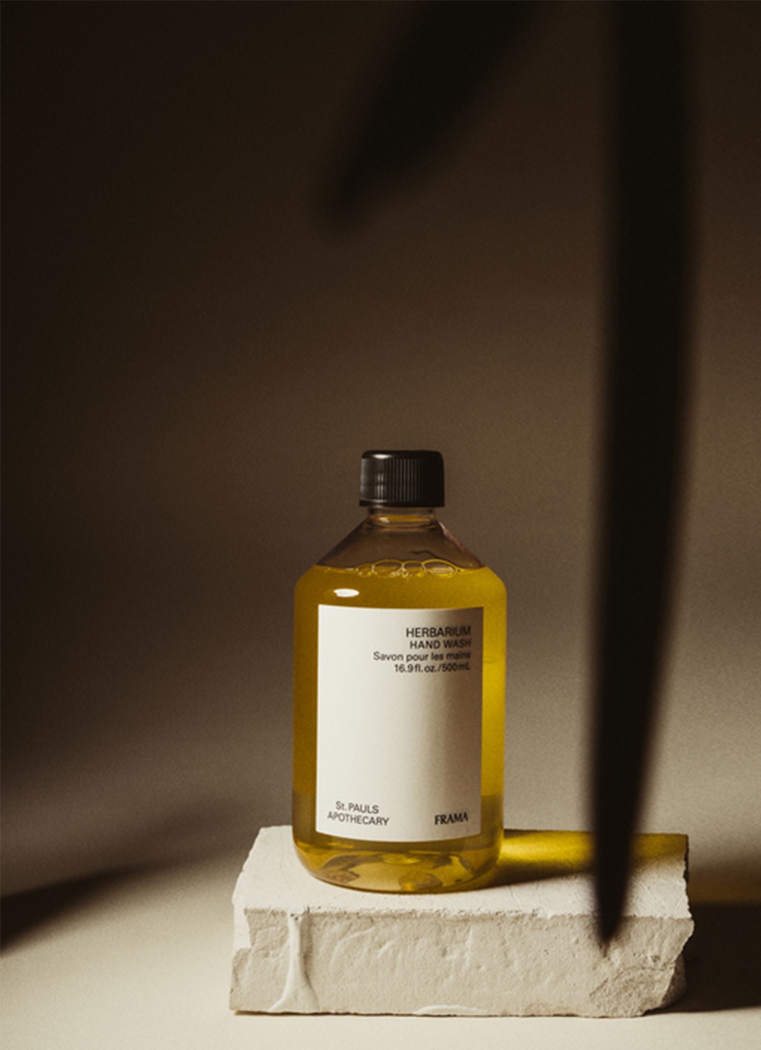 FRAMA Hand Wash Refill Herbarium - handzeep navulling 500 ml - voorkant 2 undefined