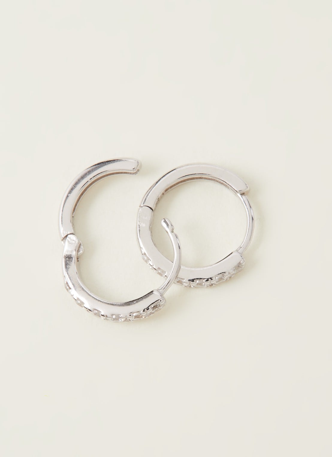 Franky Amsterdam The Felicity oorringen van sterling zilver - voorkant 2 zilver