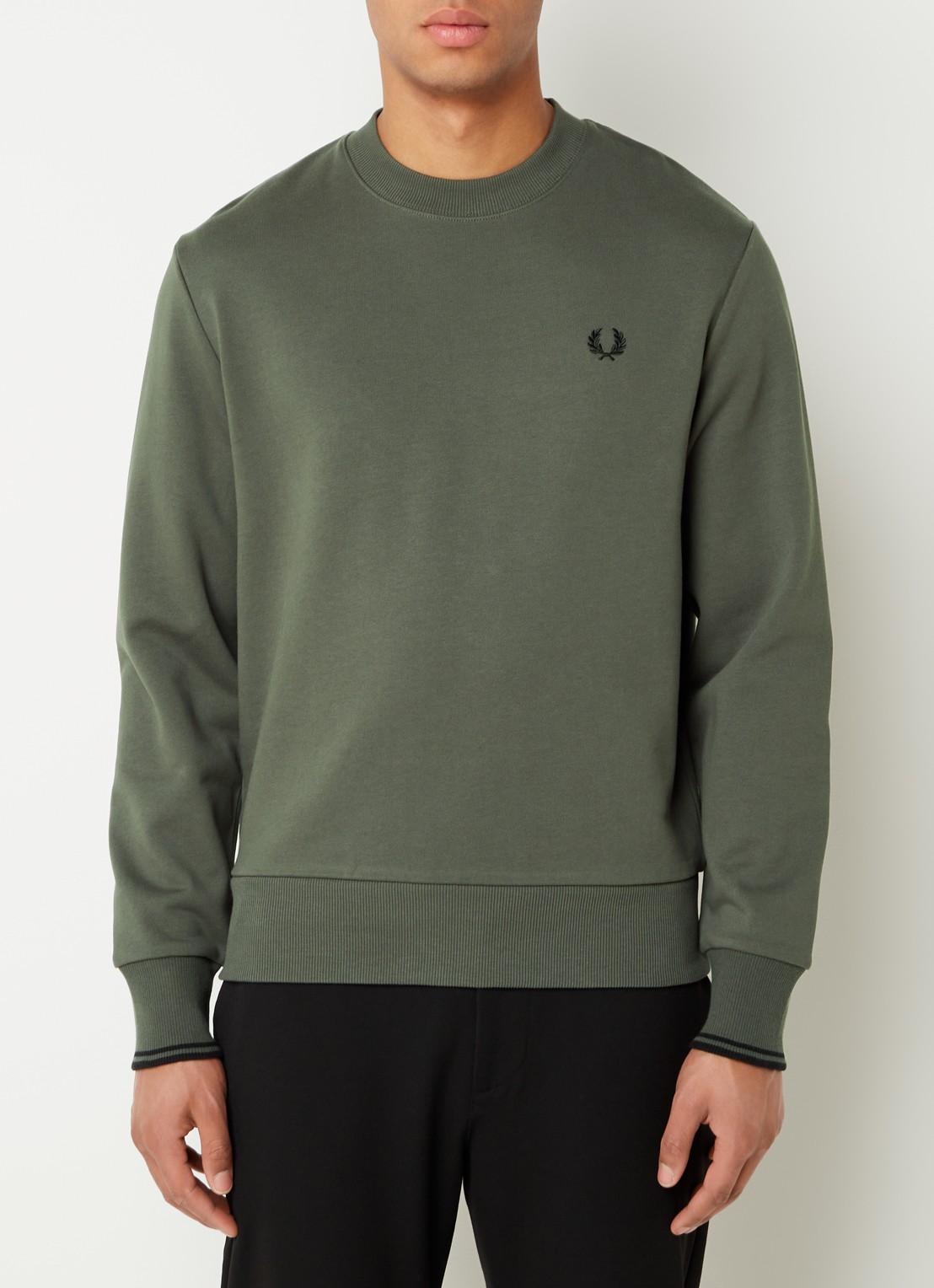 Fred Perry Sweater met logoborduring - detail groen